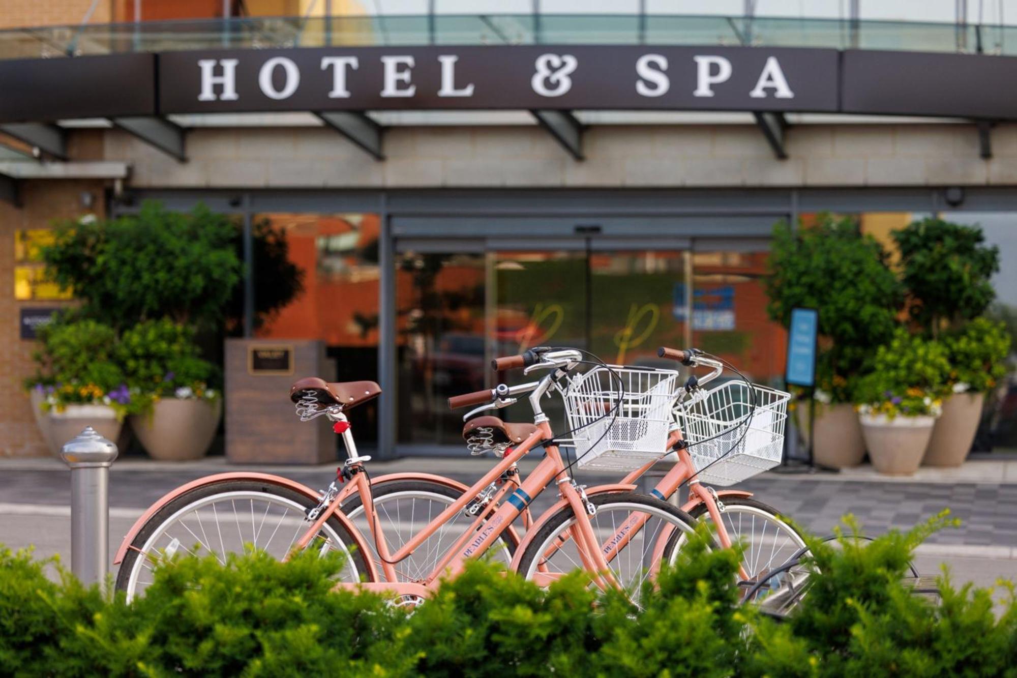 The Pearle Hotel & Spa, Autograph Collection Burlington Exterior photo
